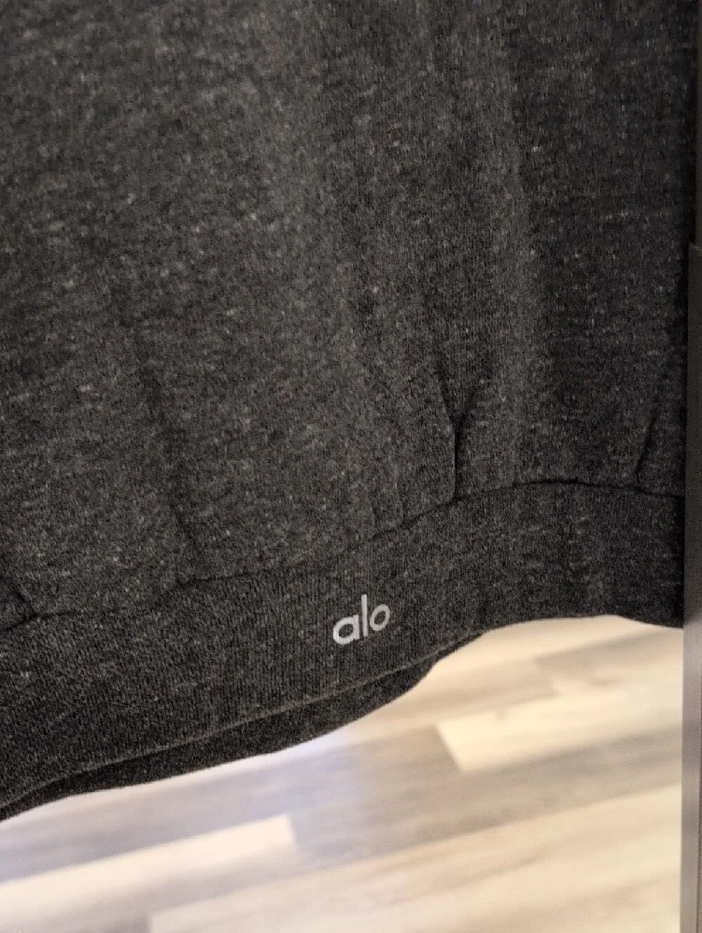 ALO Yoga Dark Gray Cropped Sweatshirt - Picture 3 of 6